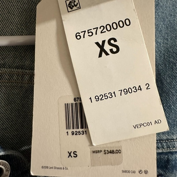 Levi’s Denim Trucker Dress - Picture 2 of 4